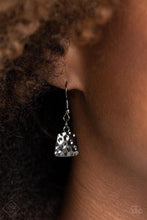 Load image into Gallery viewer, HAUTE Plates Paparazzi Necklace - Multi - Fashion Fix Exclusive