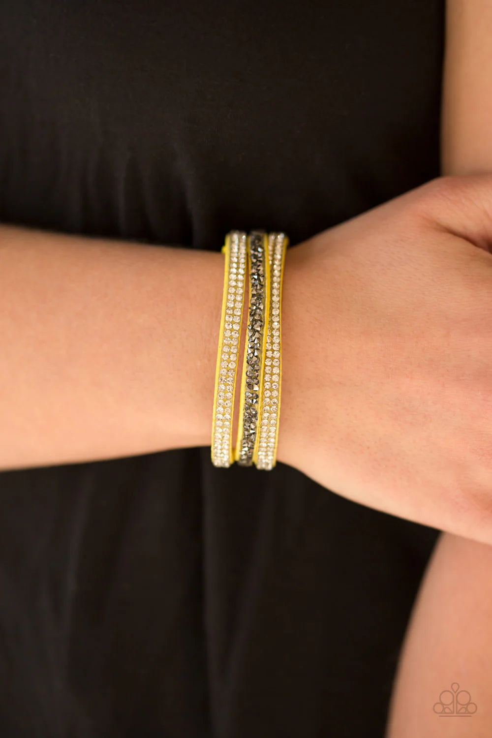 Paparazzi ♥ Mega Glam - Yellow ♥ Bracelet