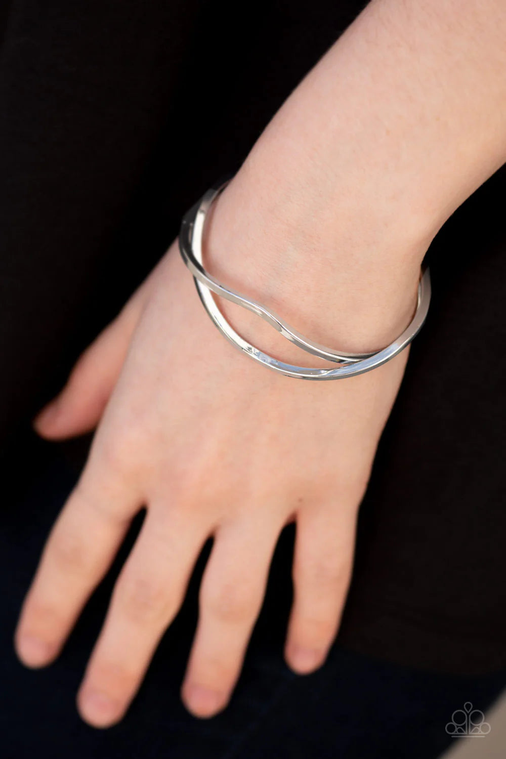 Paparazzi ♥ Tropicana Temptress - Silver ♥ Cuff Bracelet