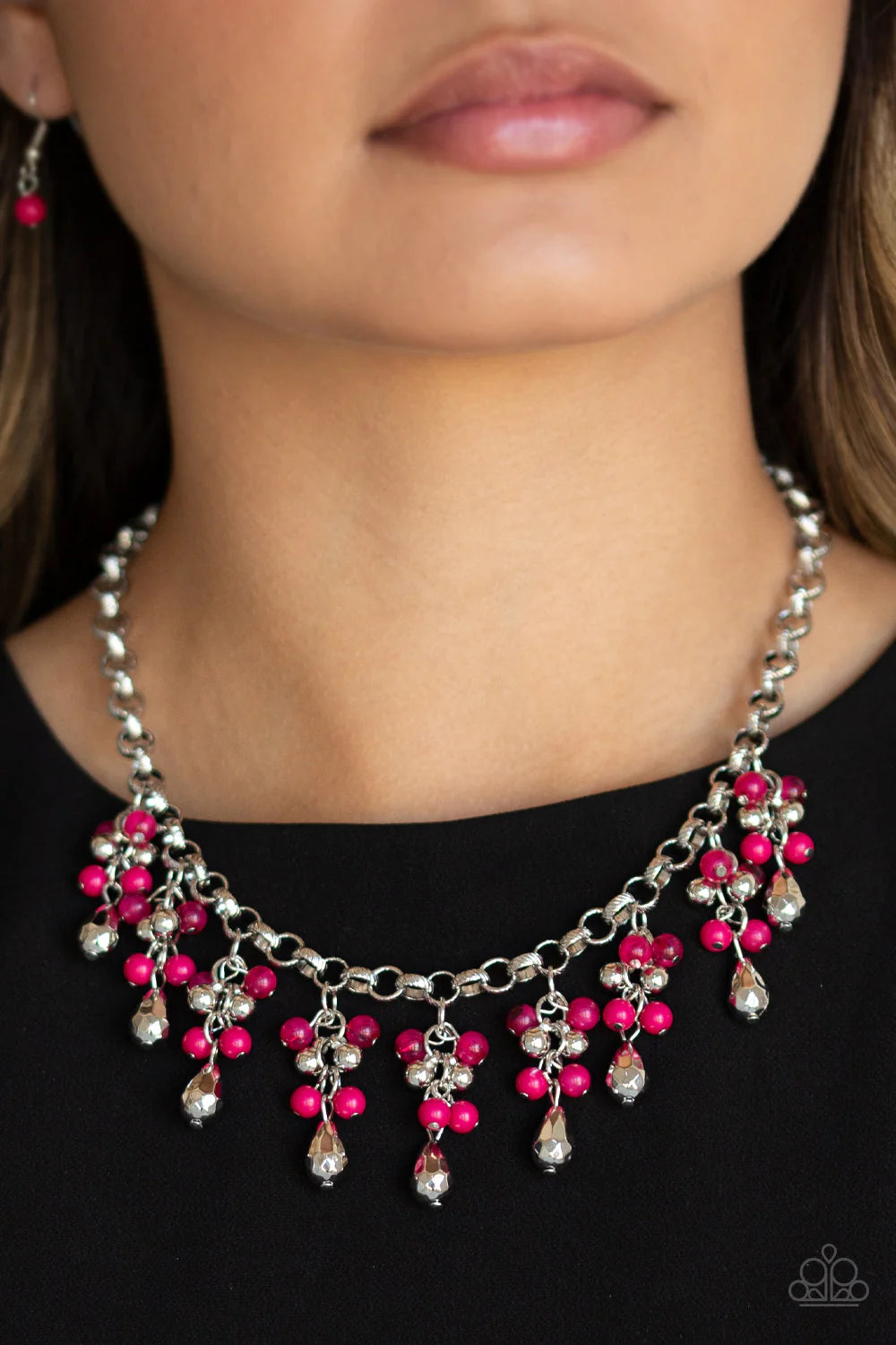 Travelling Trendsetter - Pink ♥ Necklace
