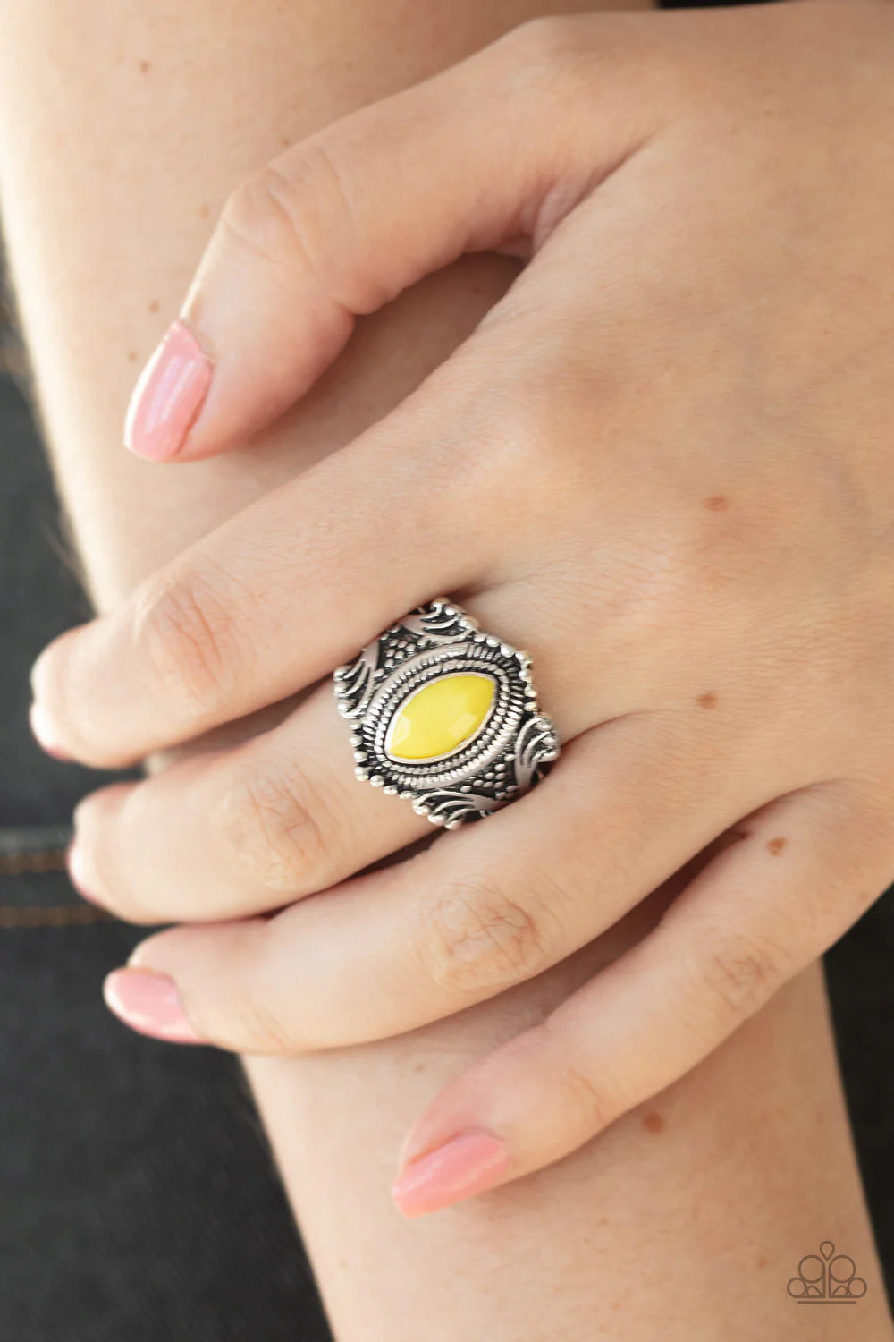 Tangy Texture - Yellow ♥ Ring