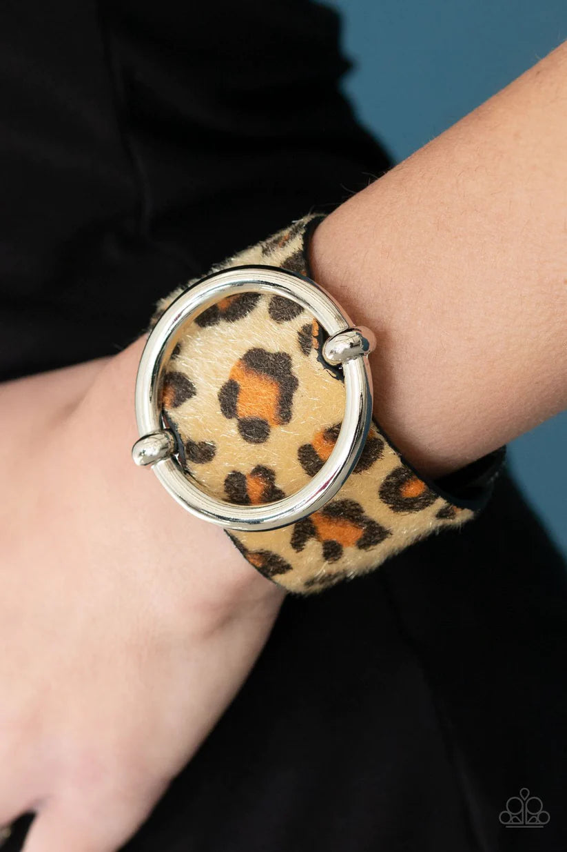 ♥ Asking FUR Trouble - Brown ♥ Bracelet