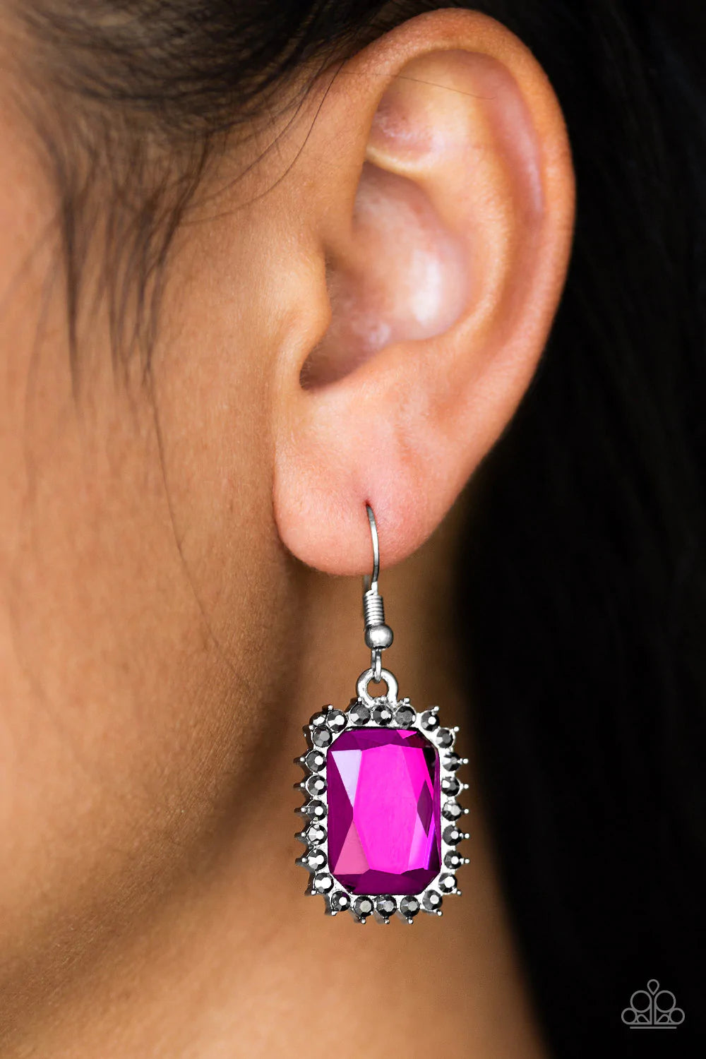 Paparazzi ♥ Downtown Dapper - Pink ♥ Earrings