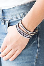Load image into Gallery viewer, FASHION FIEND Paparazzi Bracelet - PURPLE
