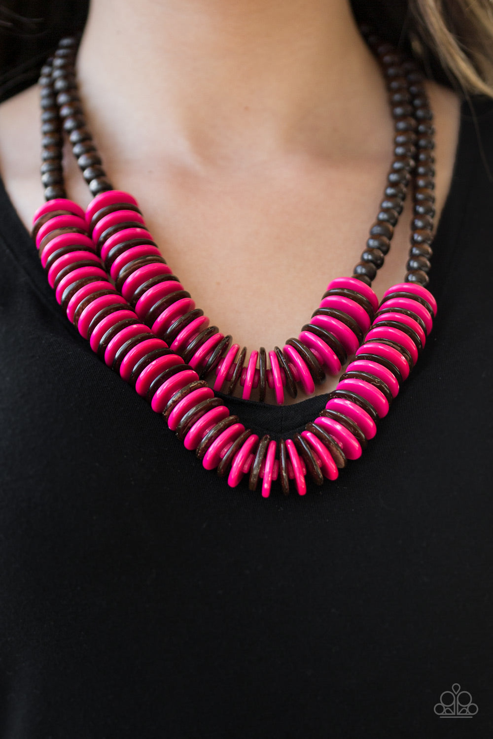 Dominican Disco Paparazzi Wood Necklace - Pink