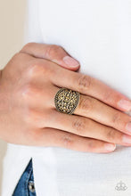 Load image into Gallery viewer, Paparazzi ♥ Island Rover - Brass ♥ Ring
