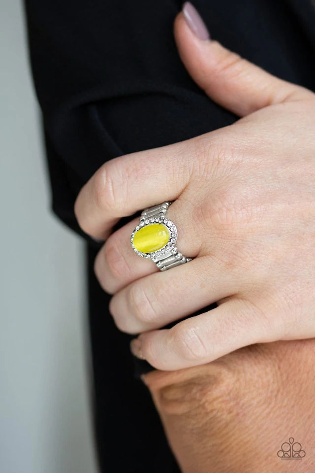Laguna Luxury Paparazzi Ring - Yellow - Moonstone