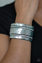 Load image into Gallery viewer, MERMAID Service Paparazzi Flip Sequin Urban Bracelet  - Green
