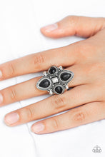 Load image into Gallery viewer, Dune Runner Paparazzi Ring - Black
