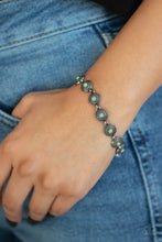 Load image into Gallery viewer, Paparazzi ♥ Cactus Paradise - Green ♥ Bracelet
