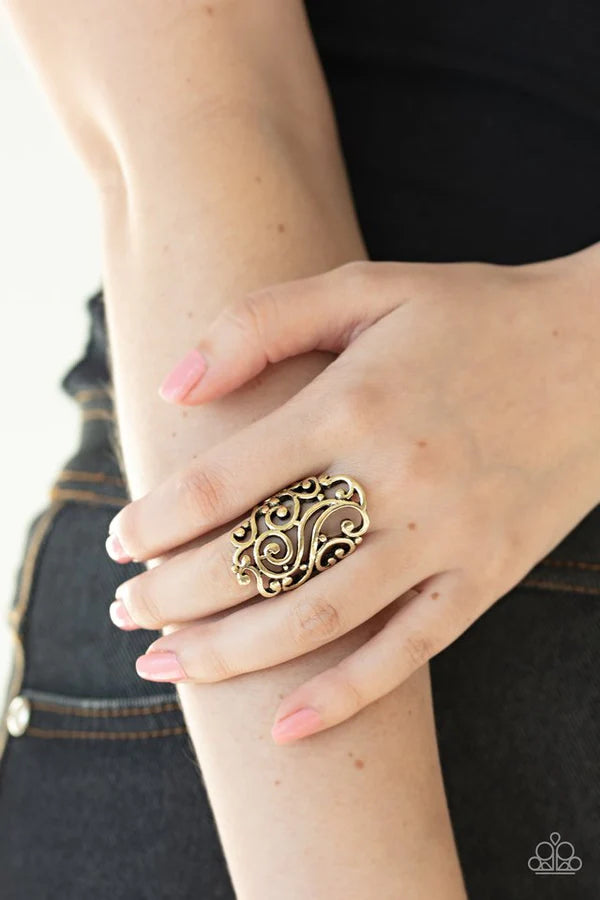 Paparazzi ♥ Garden Bliss - Brass ♥ Ring