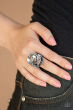 Load image into Gallery viewer, Paparazzi ♥ Pro Top Spin - Black - Gunmetal ♥ Ring

