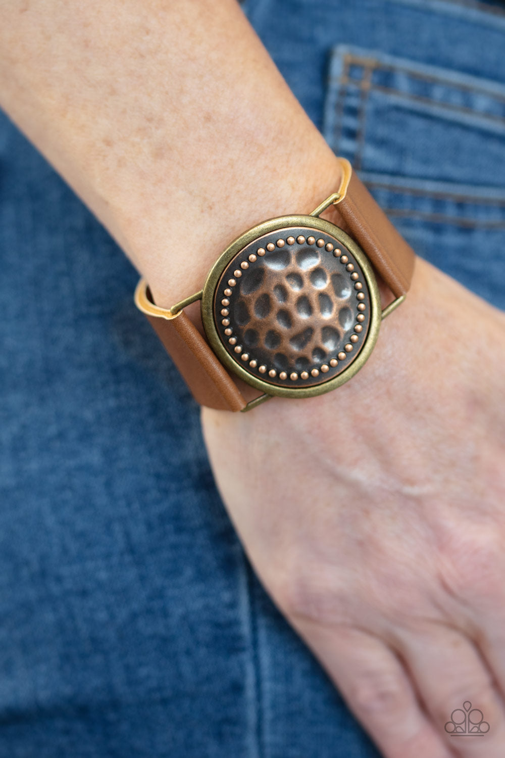 Hold On To Your Buckle Paparazzi Leather Bracelet  - Copper
