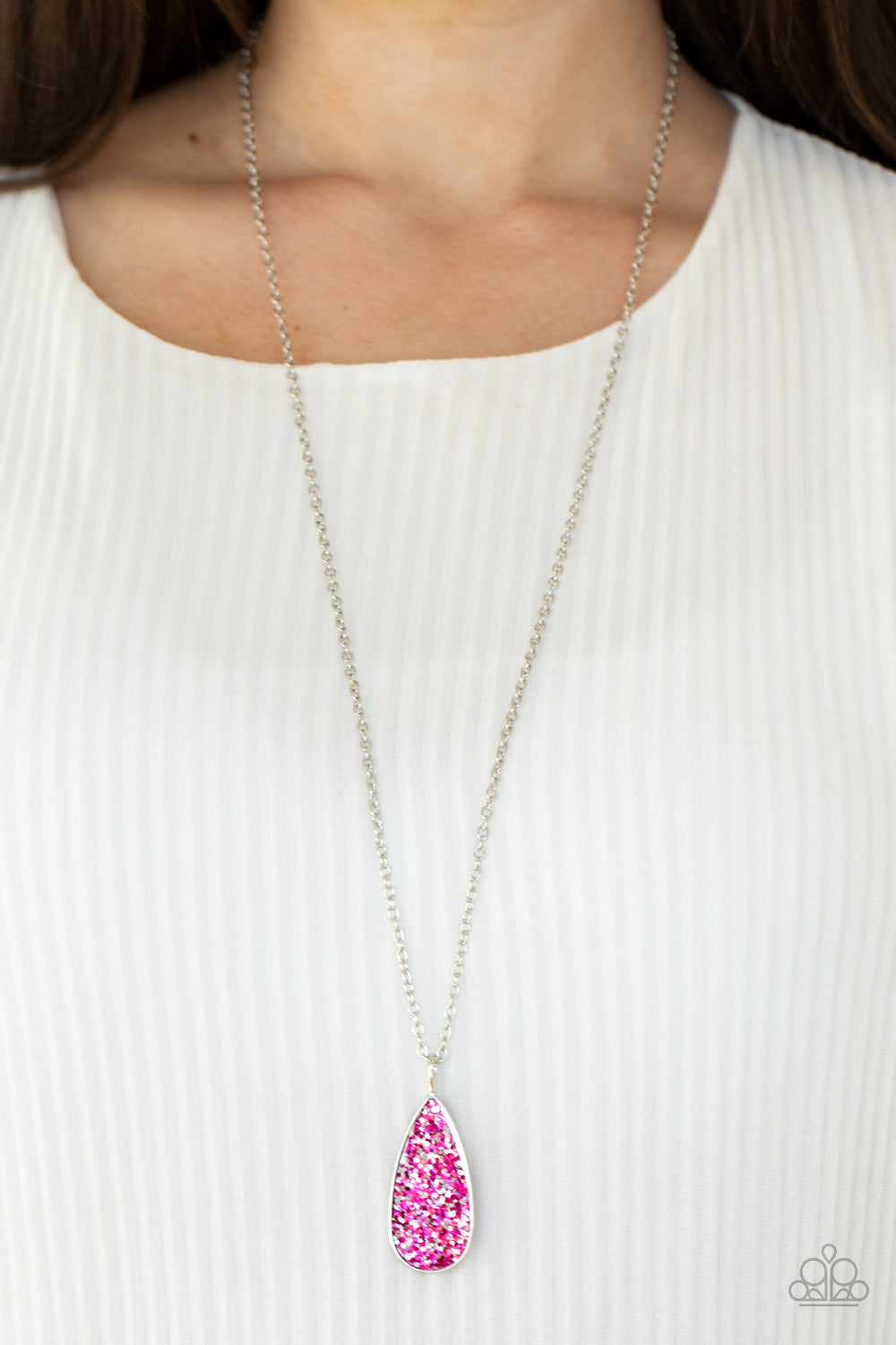 Daily Dose of Sparkle Paparazzi Necklace - Pink