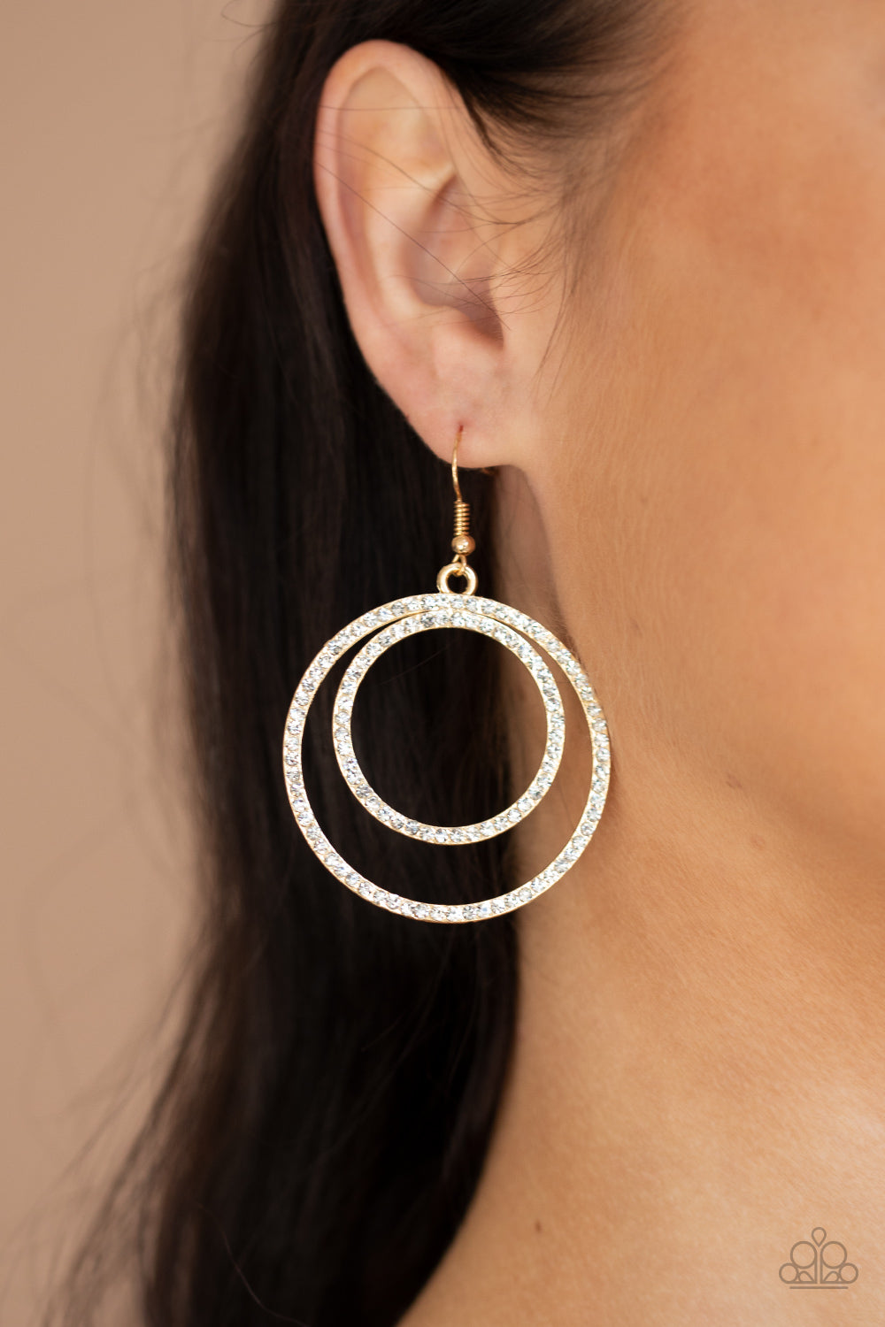 Radiating Refinement Paparazzi Earring - Gold