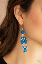 Load image into Gallery viewer, Superstar Social Paparazzi Earring - Blue
