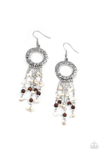 Load image into Gallery viewer, Primal Prestige Paparazzi Earring - White
