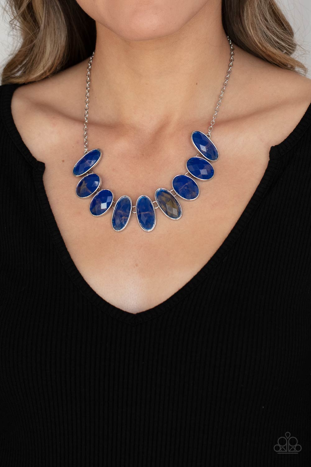 Elliptical Episode Paparazzi Necklace - Blue
