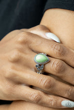 Load image into Gallery viewer, Dreamy Droplets Paparazzi Ring - Green
