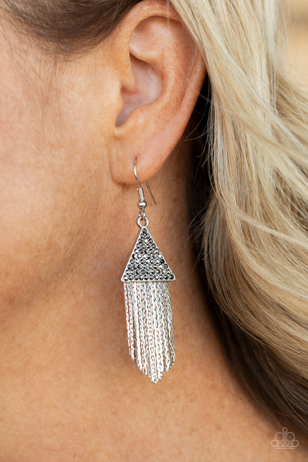 Pyramid SHEEN Paparazzi Earring - Silver - Hematite